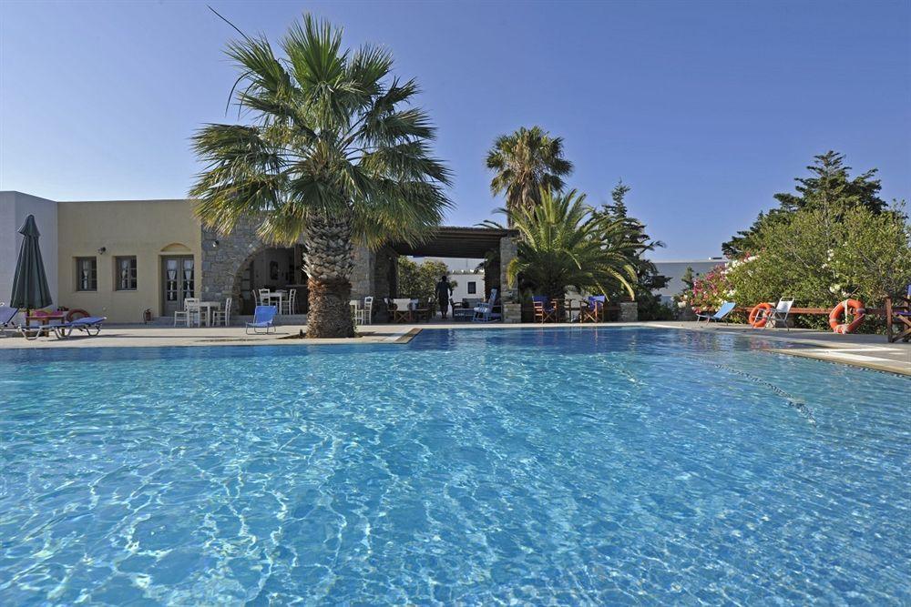 Arokaria Dreams Apartments Науса Екстериор снимка