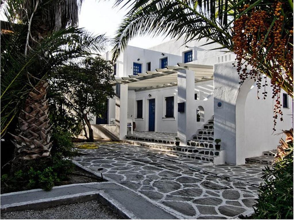 Arokaria Dreams Apartments Науса Екстериор снимка