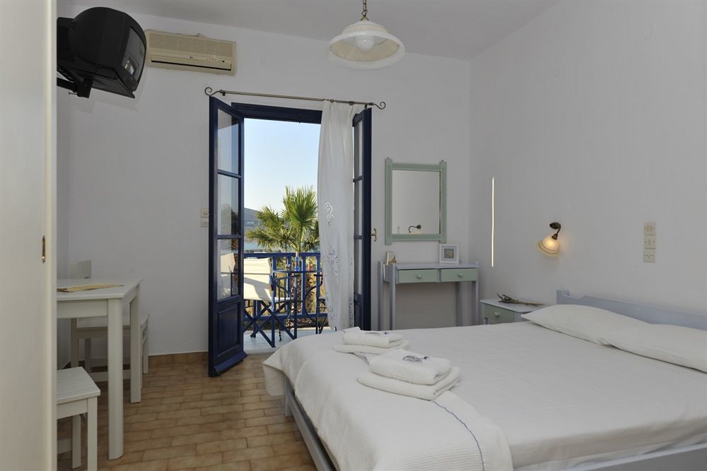 Arokaria Dreams Apartments Науса Екстериор снимка